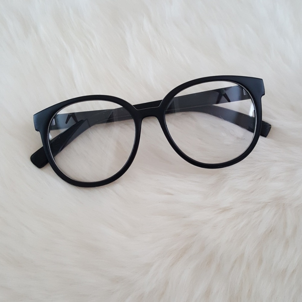Non prescription glasses